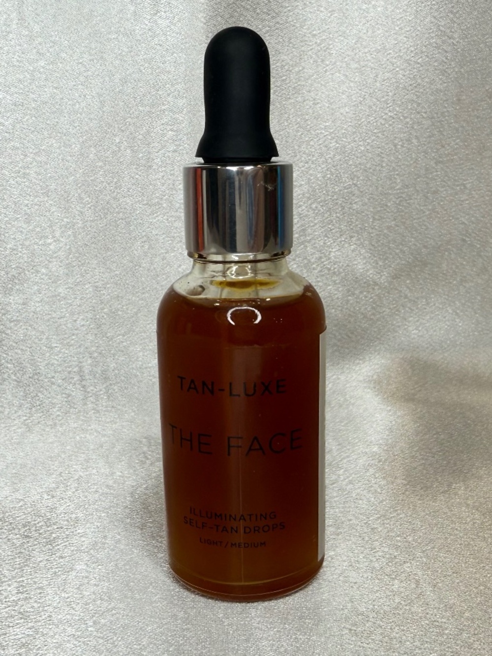 Tan-Luxe Illuminating Self-Tan Drops